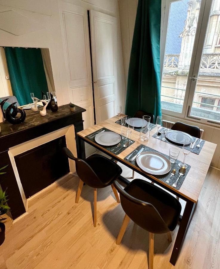 Studio Au Coeur De Rouen, 4 Personnes, Calme & Elegant מראה חיצוני תמונה